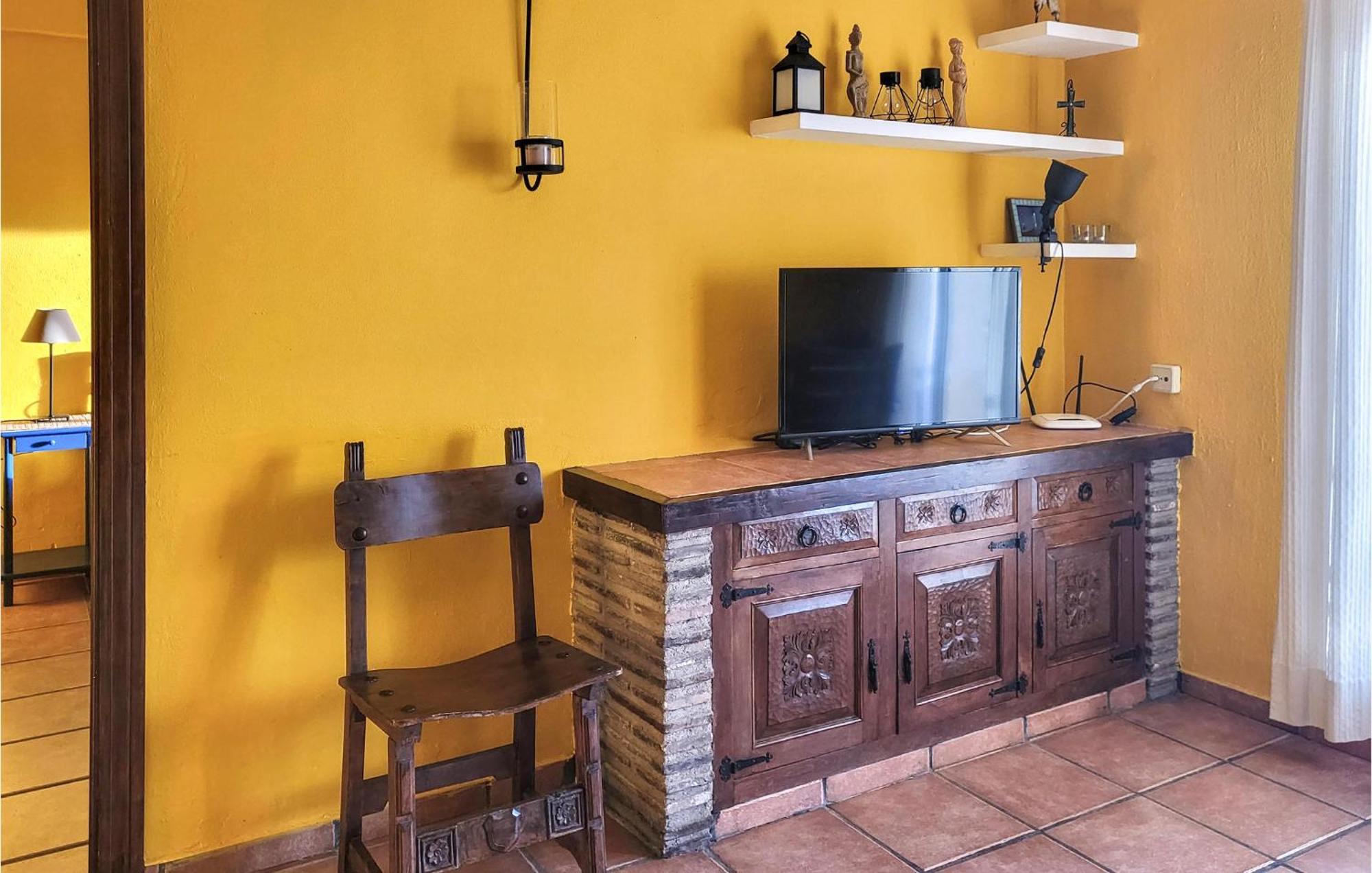 2 Bedroom Cozy Apartment In El Campello Luaran gambar
